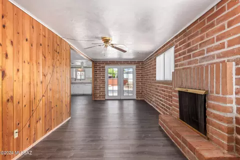 5707 W Tumbling F St, Tucson, AZ 85713