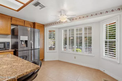 Kitchen - 7975 S Lauder St, Tucson, AZ 85747 photo 4 of 10