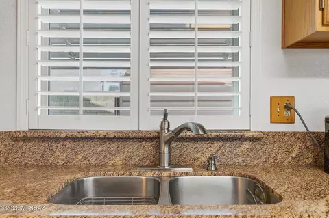 Kitchen - 7975 S Lauder St, Tucson, AZ 85747 photo 9 of 10