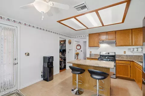 Kitchen - 7975 S Lauder St, Tucson, AZ 85747 photo 8 of 10