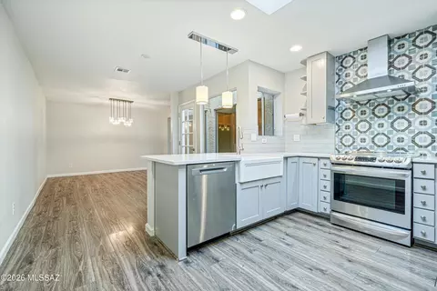Kitchen - 7357 E Cascada Cir, Tucson, AZ 85715 photo 5 of 5