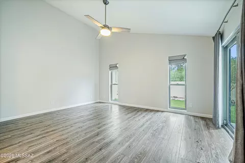 Living - 7357 E Cascada Cir, Tucson, AZ 85715 photo 5 of 6