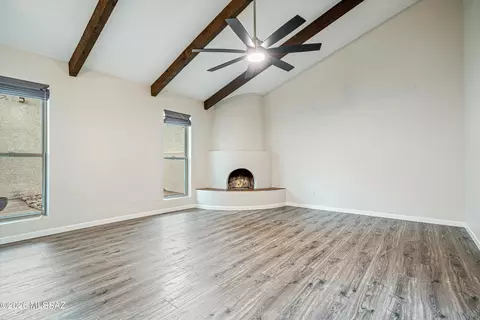 Living - 7357 E Cascada Cir, Tucson, AZ 85715 photo 2 of 6