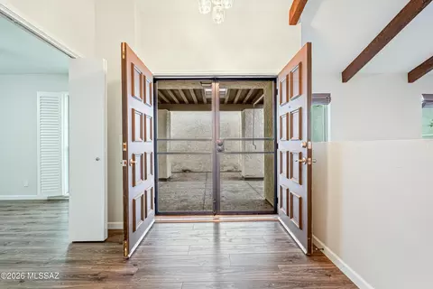 Entry Way - 7357 E Cascada Cir, Tucson, AZ 85715 photo 1 of 3