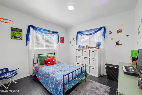 Bedroom - 4550 E Cooper St, Tucson, AZ 85711 photo 3 of 6