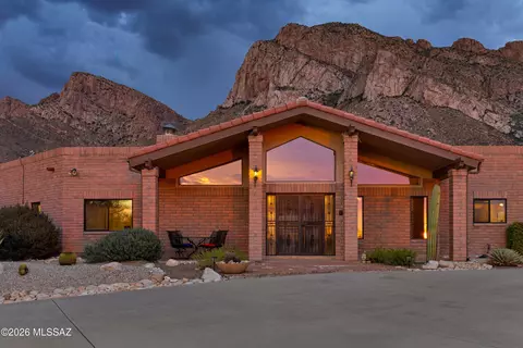 1060 E Canada Vista Pl, Tucson, AZ 85704