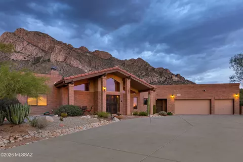 1060 E Canada Vista Pl, Tucson, AZ 85704