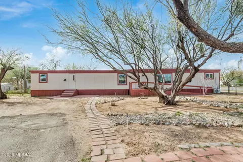 17111 S Country Club Rd #E18, Sahuarita, AZ 85629