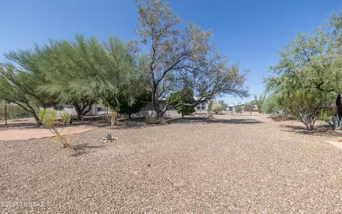 Exterior - 13333 E Hislop Hill Dr, Vail, AZ 85641 photo 11 of 14