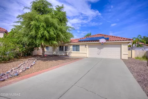 1380 W Crosswinds Pl, Oro Valley, AZ 85737