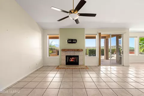 Living - 65741 E Rocky Path Dr, Tucson, AZ 85739 photo 5 of 7