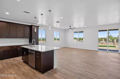 Kitchen - 34026 E Terra Cotta Dr, Marana, AZ 85658 photo 2 of 6