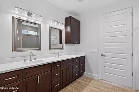Bath - 34026 E Terra Cotta Dr, Marana, AZ 85658 photo 3 of 4