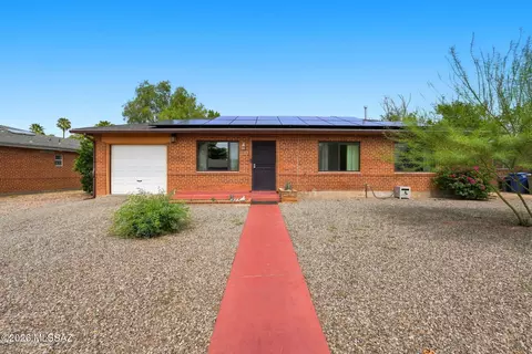Exterior - 4919 E Cecelia St, Tucson, AZ 85711 photo 1 of 4