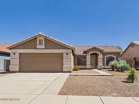 7239 W Silver Sand Dr, Tucson, AZ 85743