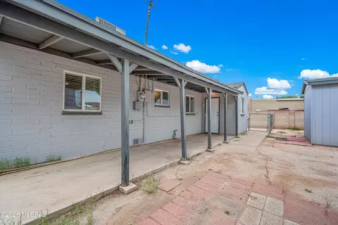 Exterior - 4532 E 16th St, Tucson, AZ 85711 photo 3 of 3
