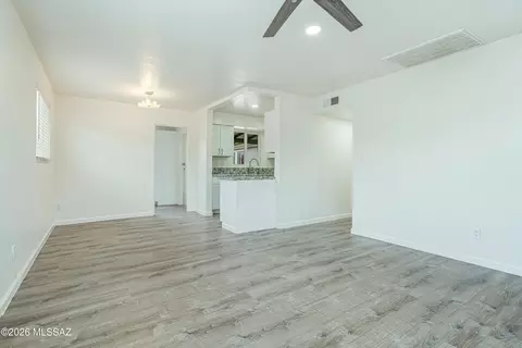 Living - 4532 E 16th St, Tucson, AZ 85711 photo 2 of 5