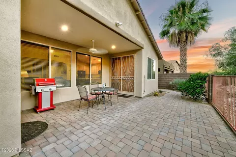 4373 N Sunset Cliff Dr, Tucson, AZ 85750