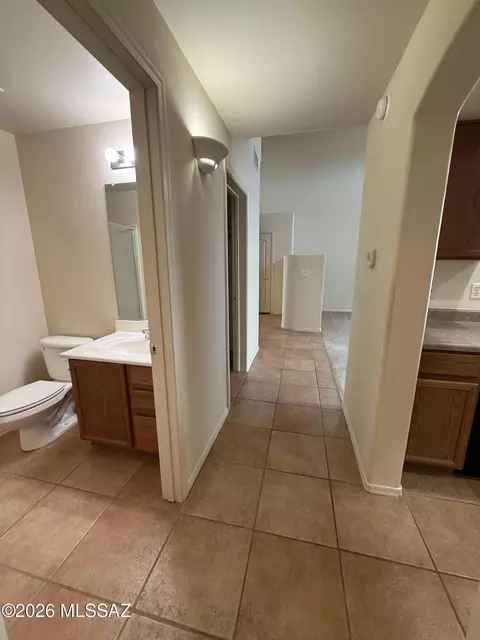 Entry Way - 625 E Painted Pueblo Dr, Vail, AZ 85641 photo 2 of 2
