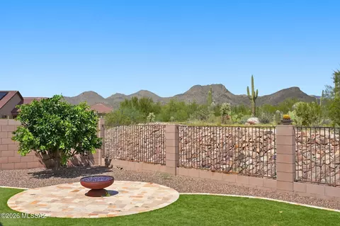 12584 N Sunrise Shadow Dr, Marana, AZ 85658