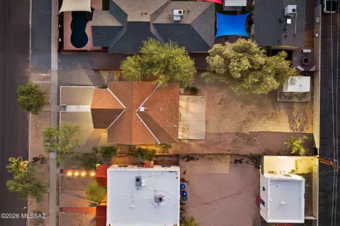 View/Area - 1445 E 8th St, Tucson, AZ 85719 photo 3 of 5