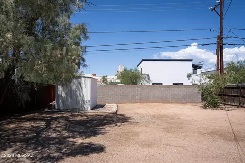Exterior - 1445 E 8th St, Tucson, AZ 85719 photo 4 of 7