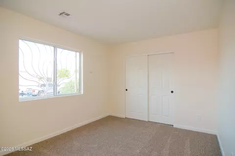 Bedroom - 10168 E Rincon Shadows Dr, Tucson, AZ 85748 photo 3 of 5