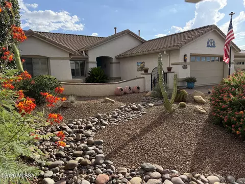 2500 Ensign Way, Green Valley, AZ 85614
