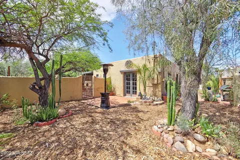 Exterior - 2931 Edison St, Tucson, AZ 85716 photo 17 of 21