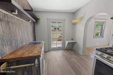 Kitchen - 2931 Edison St, Tucson, AZ 85716 photo 5 of 5