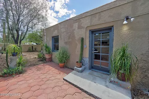 Exterior - 2931 Edison St, Tucson, AZ 85716 photo 6 of 21