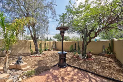 Exterior - 2931 Edison St, Tucson, AZ 85716 photo 5 of 21