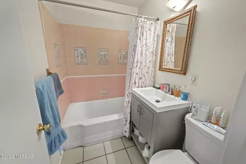 Bath - 1141 E Smoot, Tucson, AZ 85719 photo 2 of 3