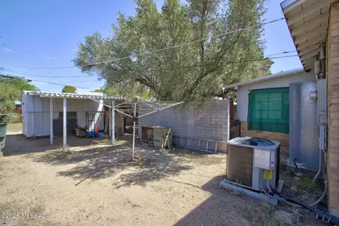 Exterior - 1141 E Smoot, Tucson, AZ 85719 photo 4 of 15
