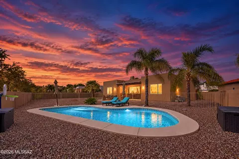 11237 N Platte Dr, Tucson, AZ 85737