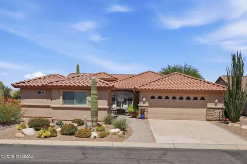 2585 E Keyes Ct, Green Valley, AZ 85614