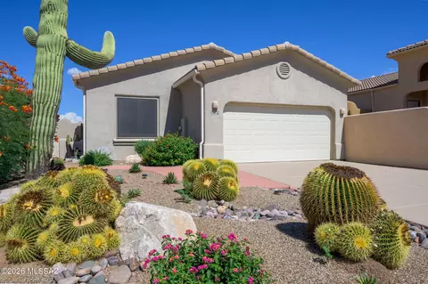 2287 S Via Alonso, Green Valley, AZ 85614