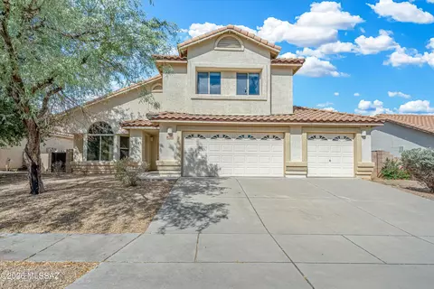 7580 S Climbing Ivy Dr, Tucson, AZ 85757