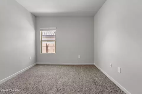 Bedroom - 942 S Grantham Ave, Vail, AZ 85641 photo 2 of 4