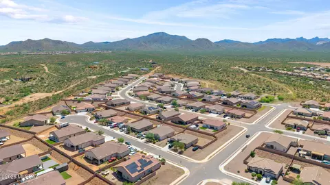 View/Area - 942 S Grantham Ave, Vail, AZ 85641 photo 6 of 8