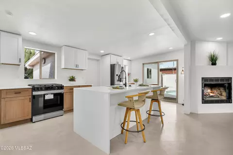Kitchen - 7438 E 25th St, Tucson, AZ 85710 photo 2 of 5