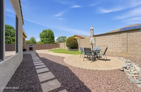 Exterior - 13797 E Poelstra St, Vail, AZ 85641 photo 2 of 4