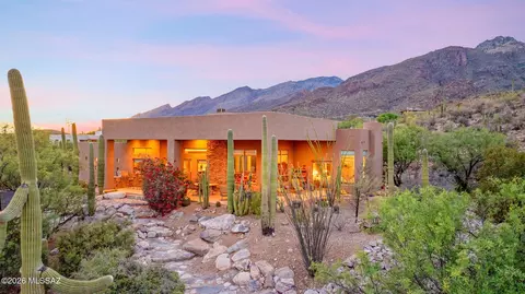 6342 N Sabino Shadow Ln, Tucson, AZ 85750