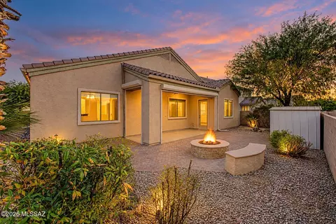 11322 W Smooth Pumice St, Marana, AZ 85658