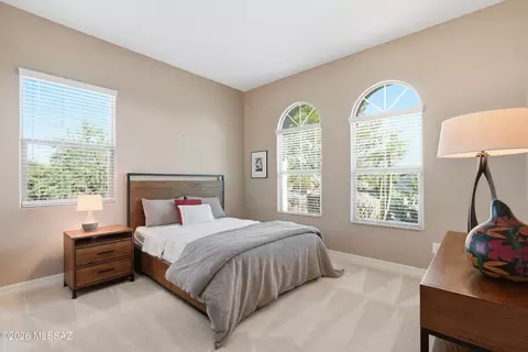 Bedroom - 9915 E Goldsmith Pl, Tucson, AZ 85749 photo 5 of 8