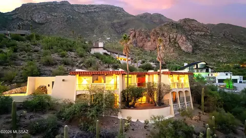 4811 E Winged Foot Dr, Tucson, AZ 85718