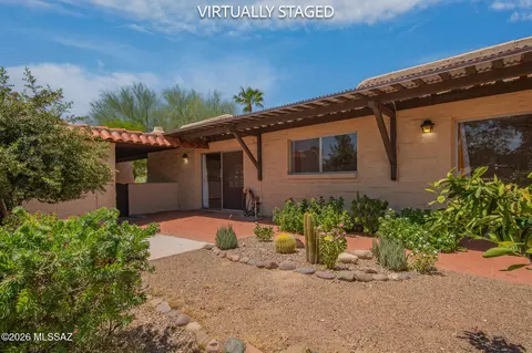 5204 N Tigua Dr, Tucson, AZ 85704