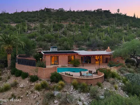 4721 E Sandstone Pl, Tucson, AZ 85750