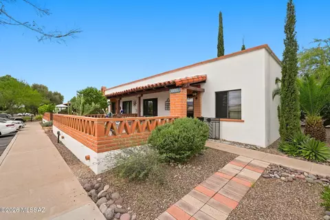 356 S Paseo Quinta #C, Green Valley, AZ 85614
