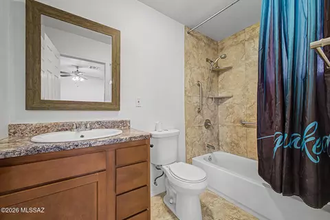 Bath - 2111 E Minorka St, Tucson, AZ 85706 photo 1 of 2